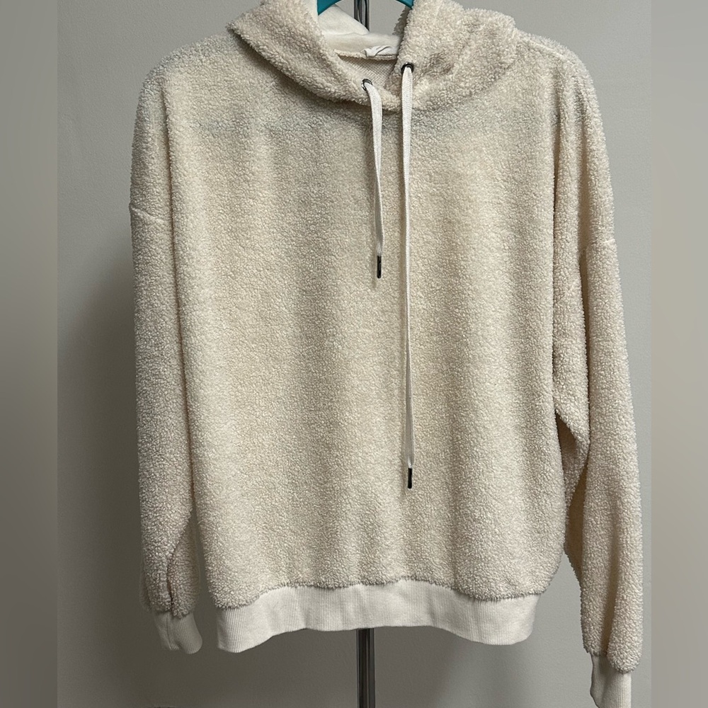 Weekend Edition Cozy Cream Hoodie size small